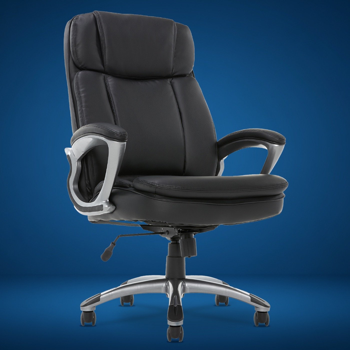 Branded lead image of the chair on the Serta blue set